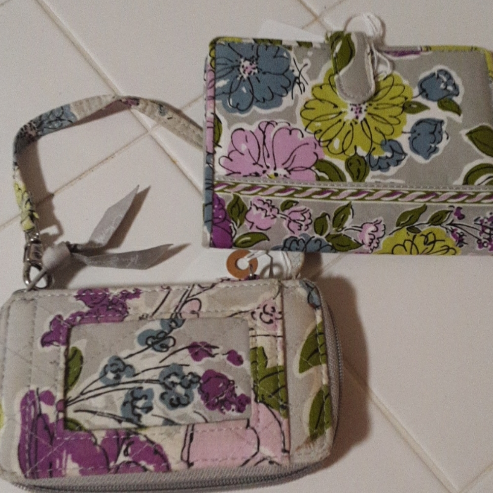 Vera Bradley wristlet set